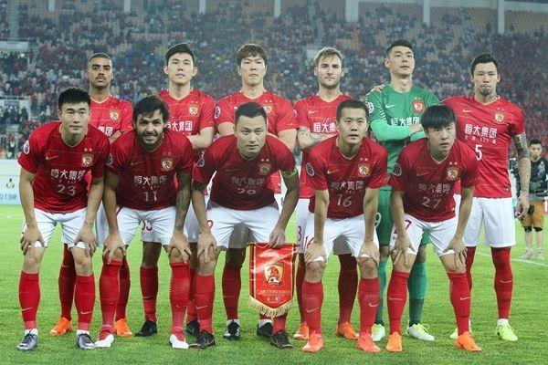 [国内足球]高天意任意球开出 安德烈-路易斯梅开二度