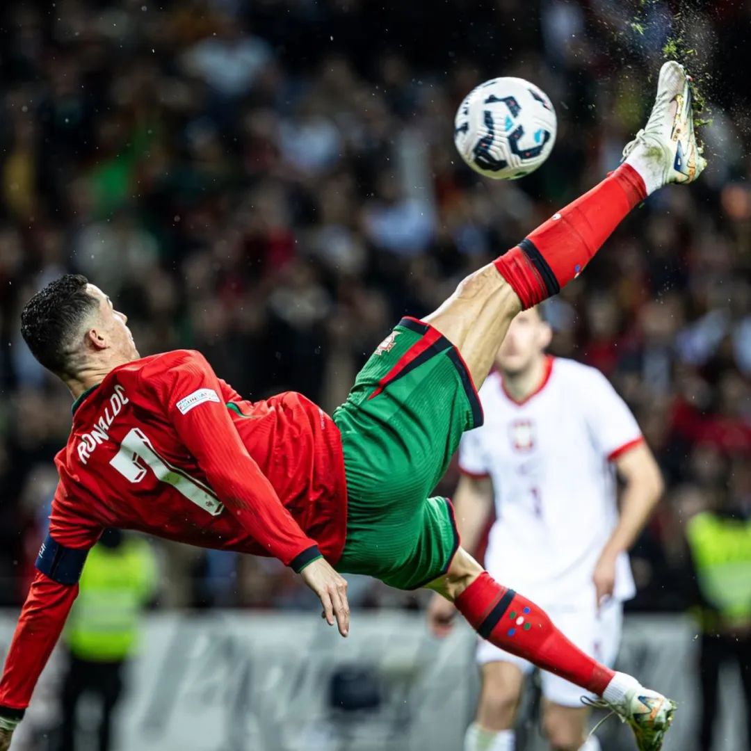 国际田联：世界百米纪录更新