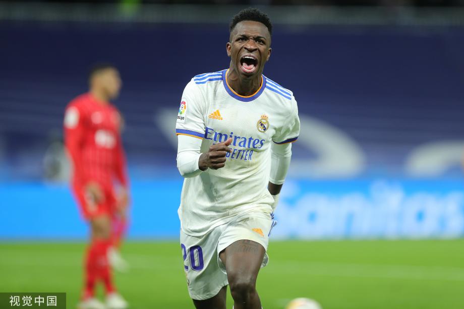 巴媒：格雷米奥有意阿尔马达，马竞愿意2000万欧卖50%所有权